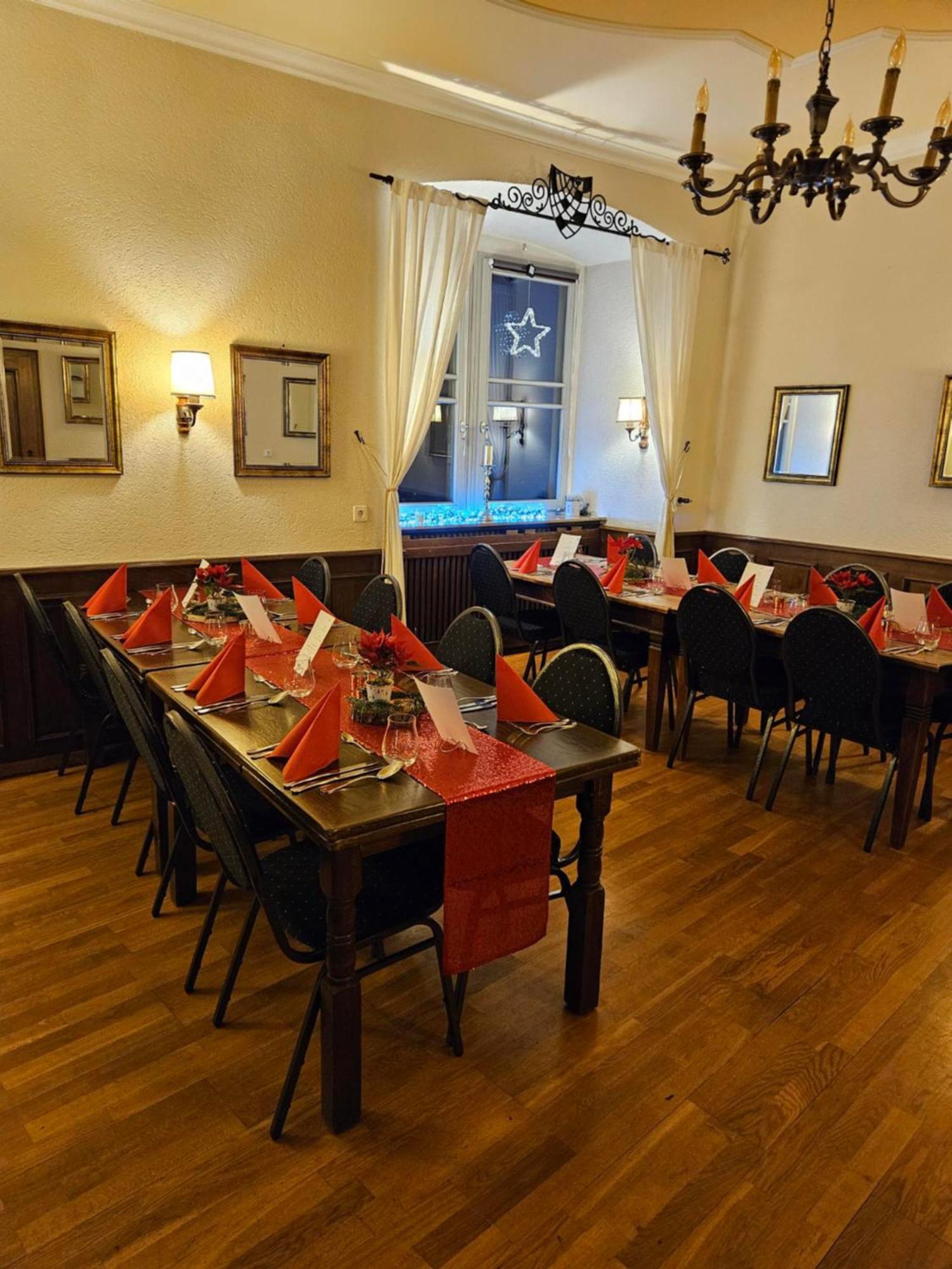 Eventlocation & Hotel Schloss Neuburg Obrigheim Ngoại thất bức ảnh